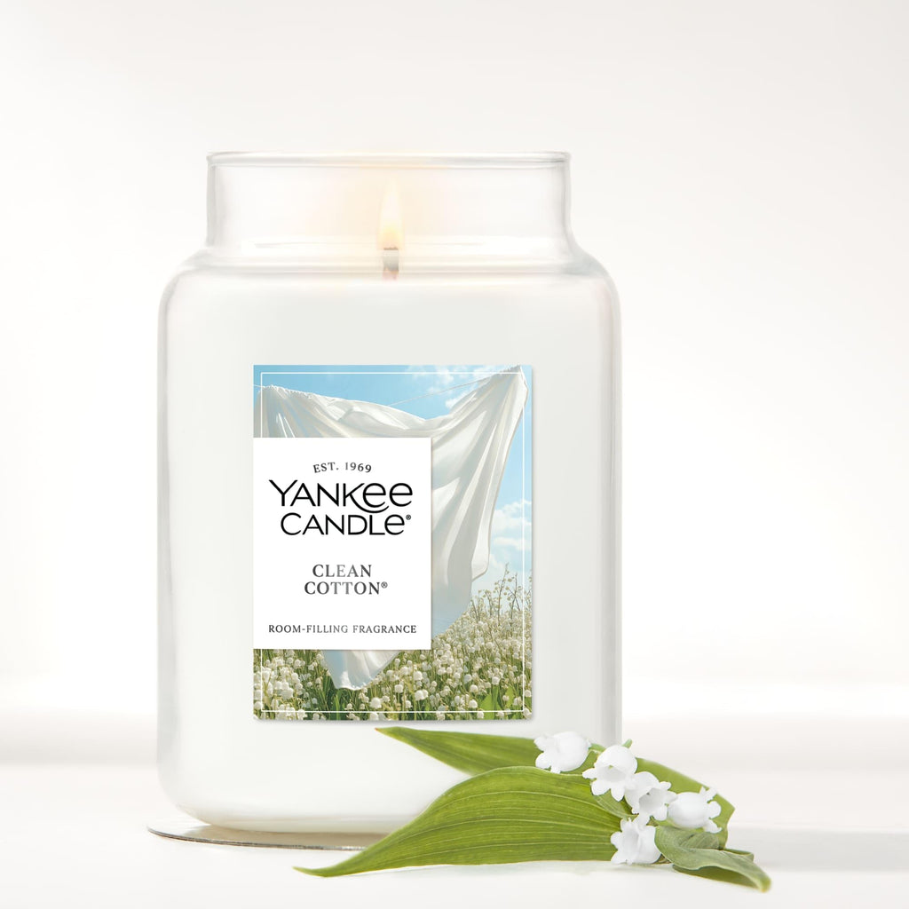 Yankee Candle Mid Summer's Night, Scented Candle, 22oz Large Jar with up to 150 Hour Burn, Giftable