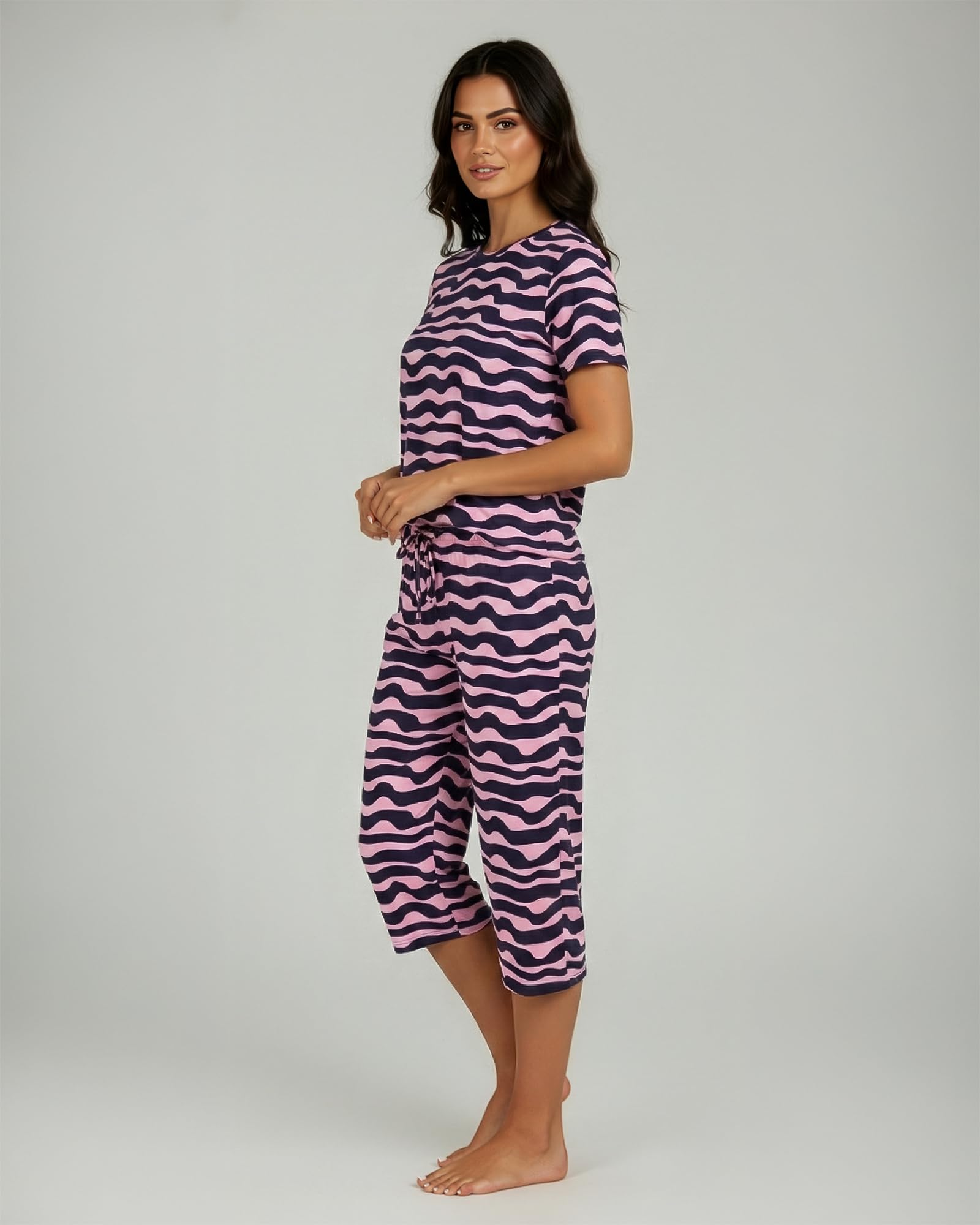 Real Essentials 2 Pack: Womens Pajamas Short Sleeve Sleepwear Tops and Capri Pants Pjs Print Pajama Sets (Available In Plus)