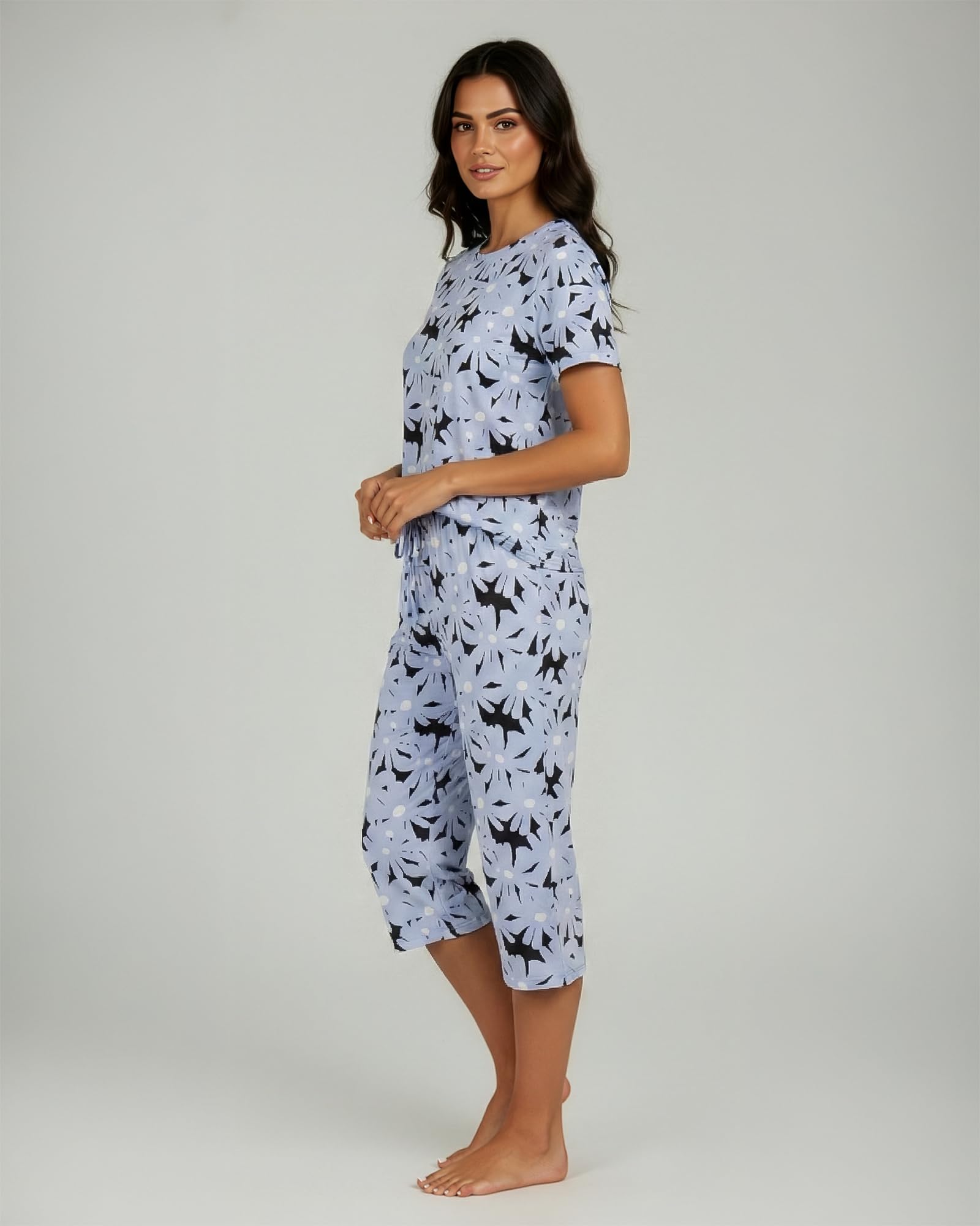 Real Essentials 2 Pack: Womens Pajamas Short Sleeve Sleepwear Tops and Capri Pants Pjs Print Pajama Sets (Available In Plus)