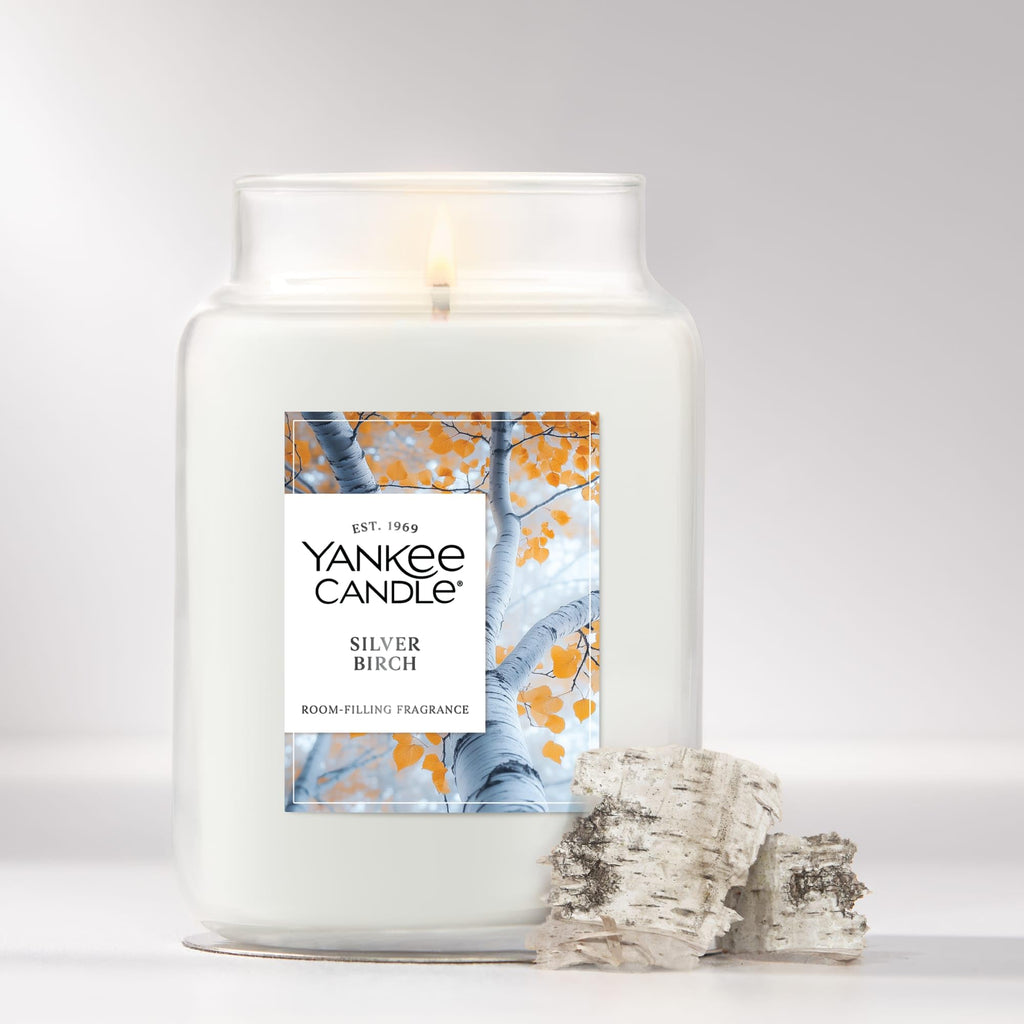 Yankee Candle Mid Summer's Night, Scented Candle, 22oz Large Jar with up to 150 Hour Burn, Giftable