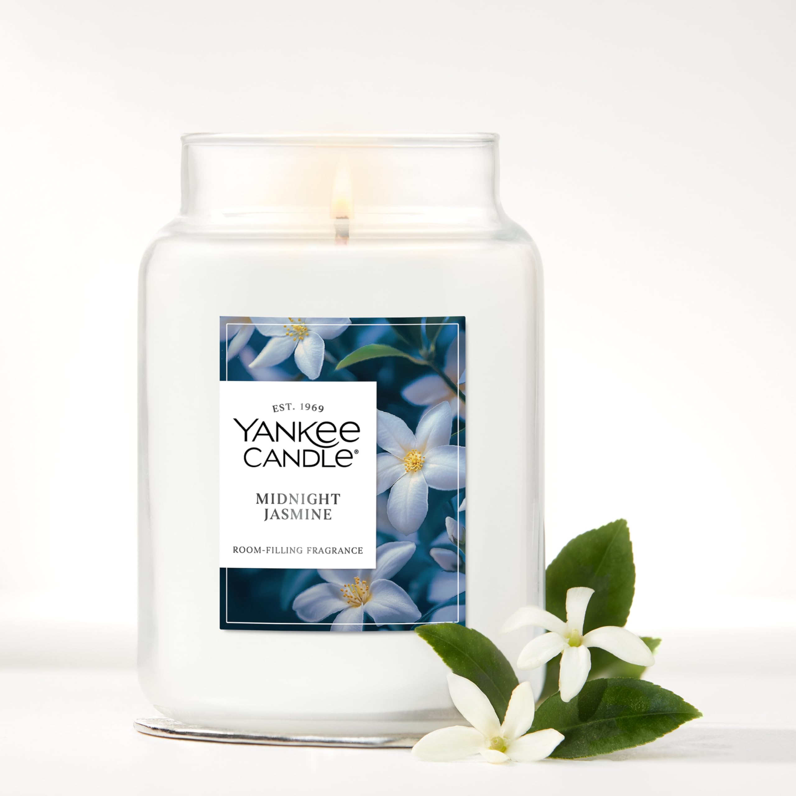 Yankee Candle Lemon Lavender Scented Candle, 22oz Large Jar with up to 150 Hour Burn Time, Giftable, Birthdays