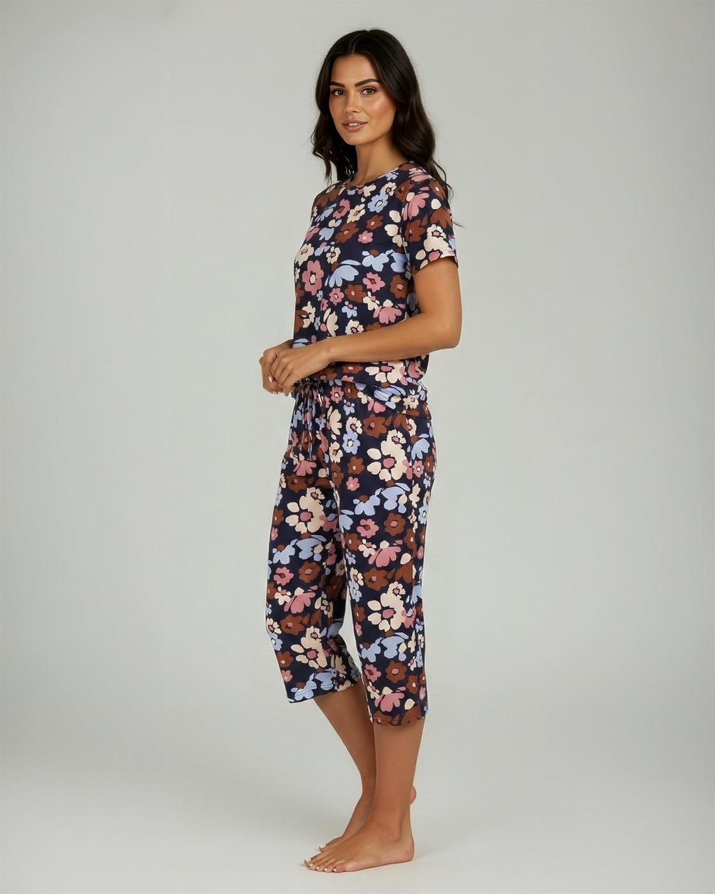 Real Essentials 2 Pack: Womens Pajamas Short Sleeve Sleepwear Tops and Capri Pants Pjs Print Pajama Sets (Available In Plus)