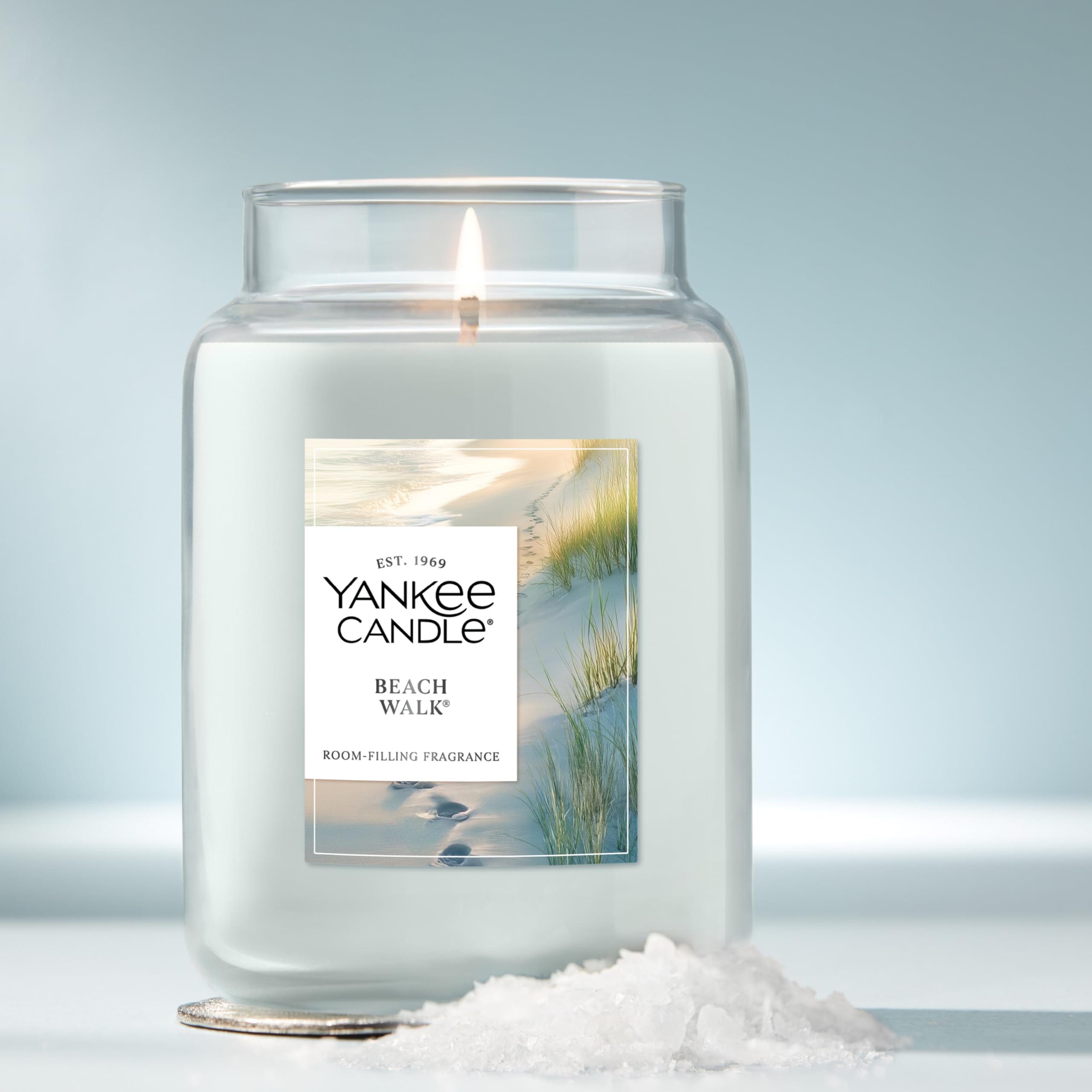Yankee Candle Mid Summer's Night, Scented Candle, 22oz Large Jar with up to 150 Hour Burn, Giftable