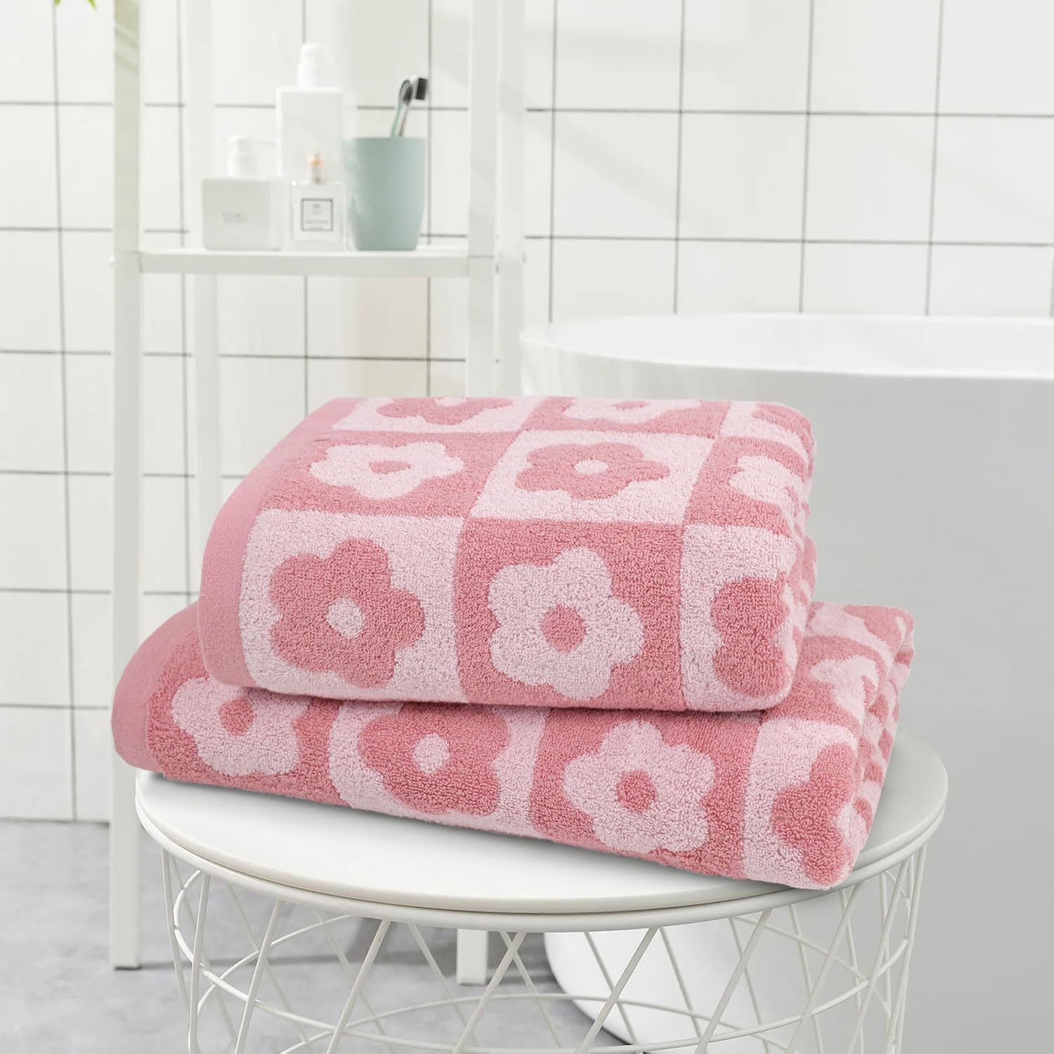 Jacquotha 2-Pieces Luxury Bath Towels Checkered Floral, Pink Towels for Women Girls Shower Body 27.5x55 Inches, Bathroom Decor & Pool Days, Cotton