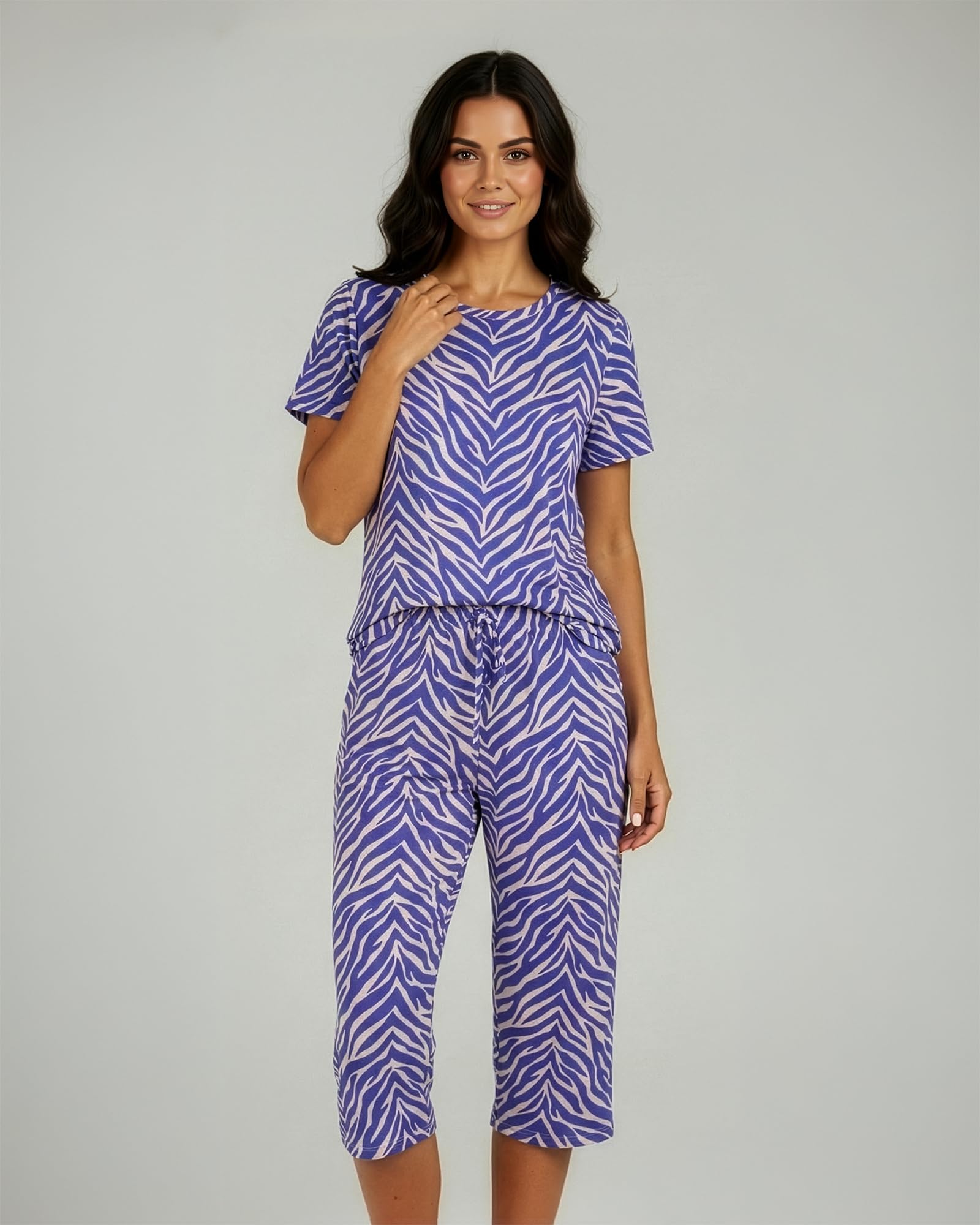 Real Essentials 2 Pack: Womens Pajamas Short Sleeve Sleepwear Tops and Capri Pants Pjs Print Pajama Sets (Available In Plus)