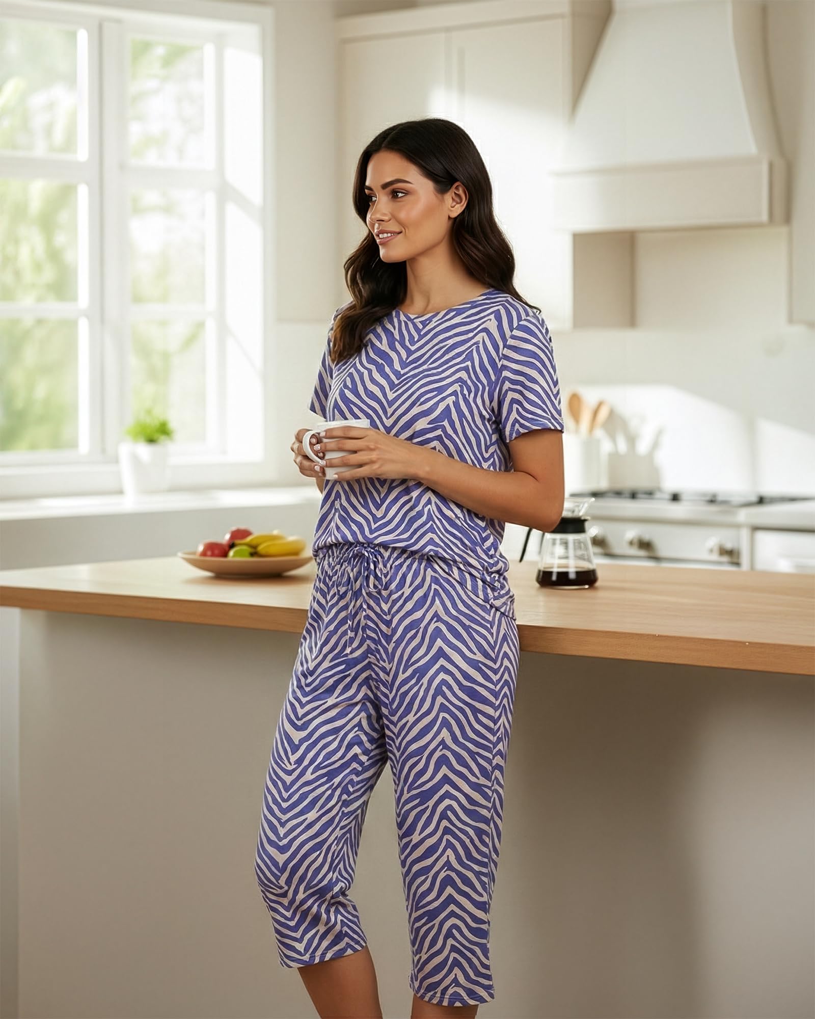 Real Essentials 2 Pack: Womens Pajamas Short Sleeve Sleepwear Tops and Capri Pants Pjs Print Pajama Sets (Available In Plus)